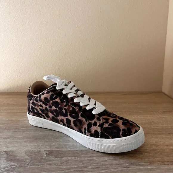 Steve Madden Leopard Print Canvas Sneakers with White Laces - Picture 5 of 7